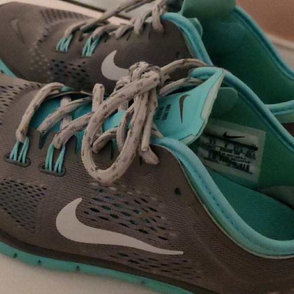 Nike Free 5.0 - Picture 2 of 3